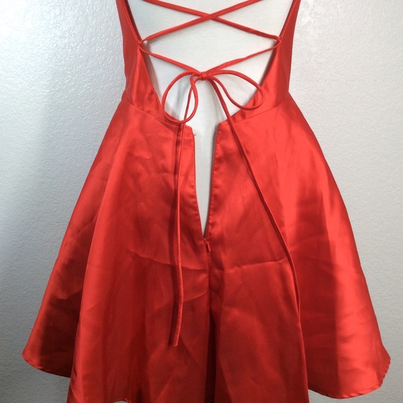 ALYCE PARIS Red V-Neck Short Fit N' Flare Dress Size 10 with lace up back - Picture 11 of 16